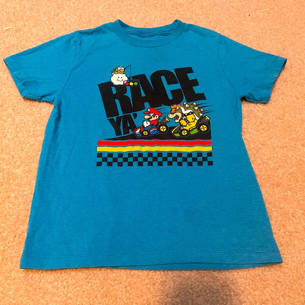 Boys mario kart t shirt size small